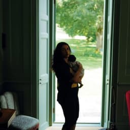 Gentlewoman - Cleo Sol